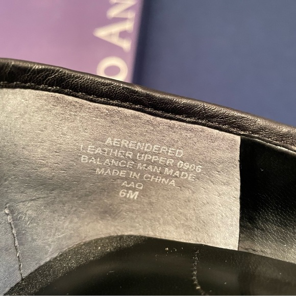 Enzo Angiolini black leather high heeled pump. Size 6. - Picture 9 of 10